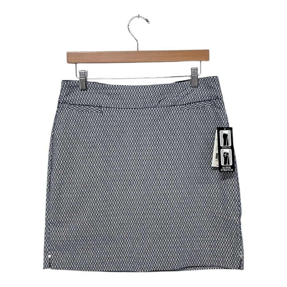 NWT Kim Rogers | Navy Blue and White Print Super Stretch Athletic Skort 6